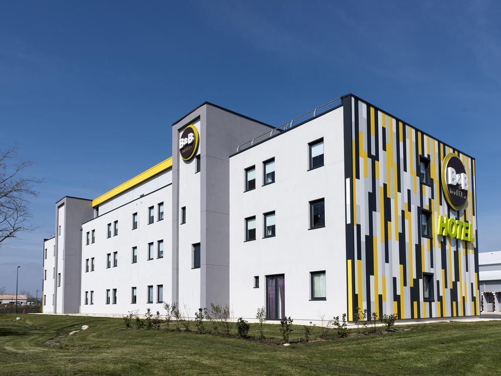 B&B Hotel Niort Marais Poitevin Est Exterior photo
