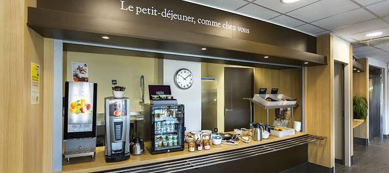 B&B Hotel Niort Marais Poitevin Est Exterior photo
